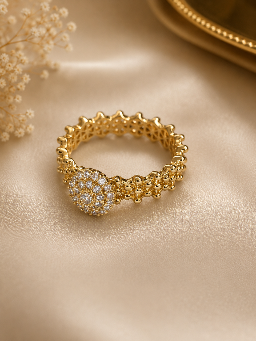 Gold Crystal Dome Crown Band Ring size 8