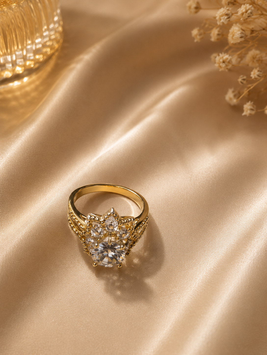 Gold Floral Cluster Crystal Ring with Pavé Split Band size 8