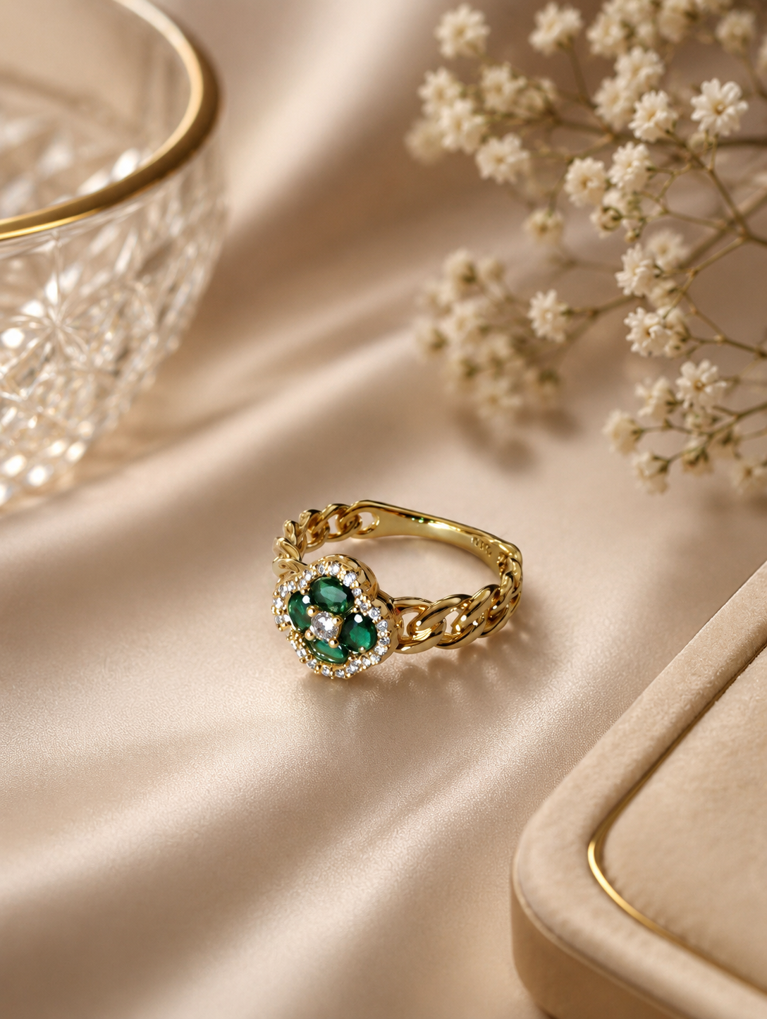 Gold Chain Heart Ring with Emerald & CZ Stones size 9